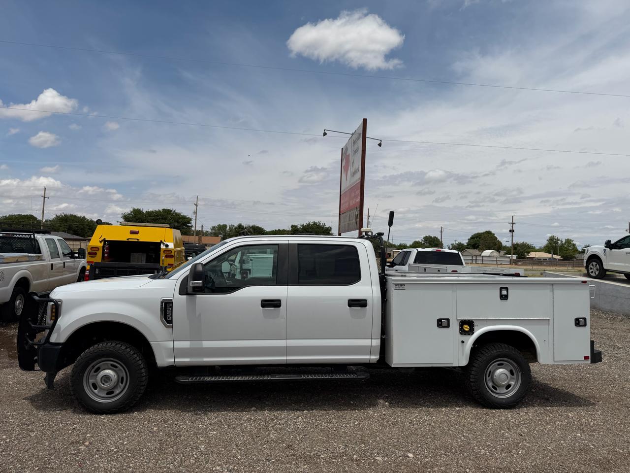 Ford F-250 SD XL Crew Cab Long Bed 4WD 2019