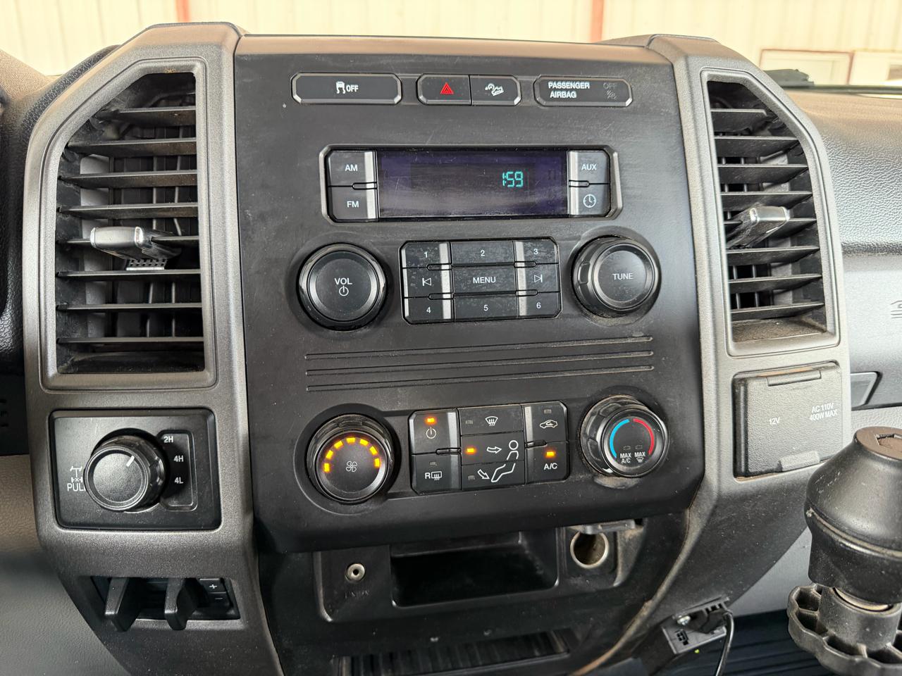 Ford F-250 SD XL Crew Cab Long Bed 4WD 2019
