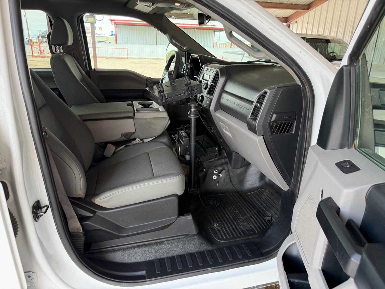 Ford F-250 SD XL Crew Cab Long Bed 4WD 2019