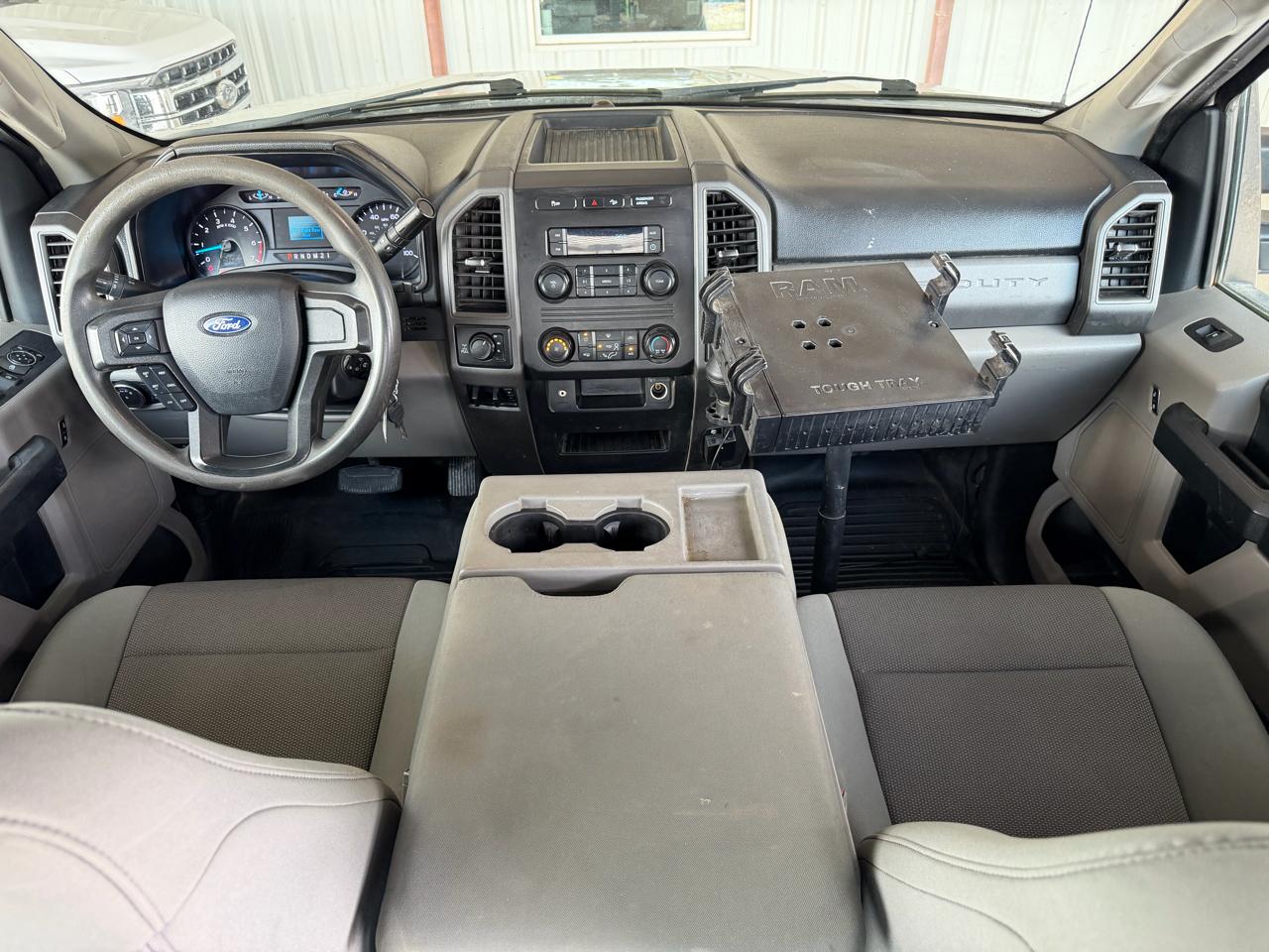 Ford F-250 SD XL Crew Cab Long Bed 4WD 2019