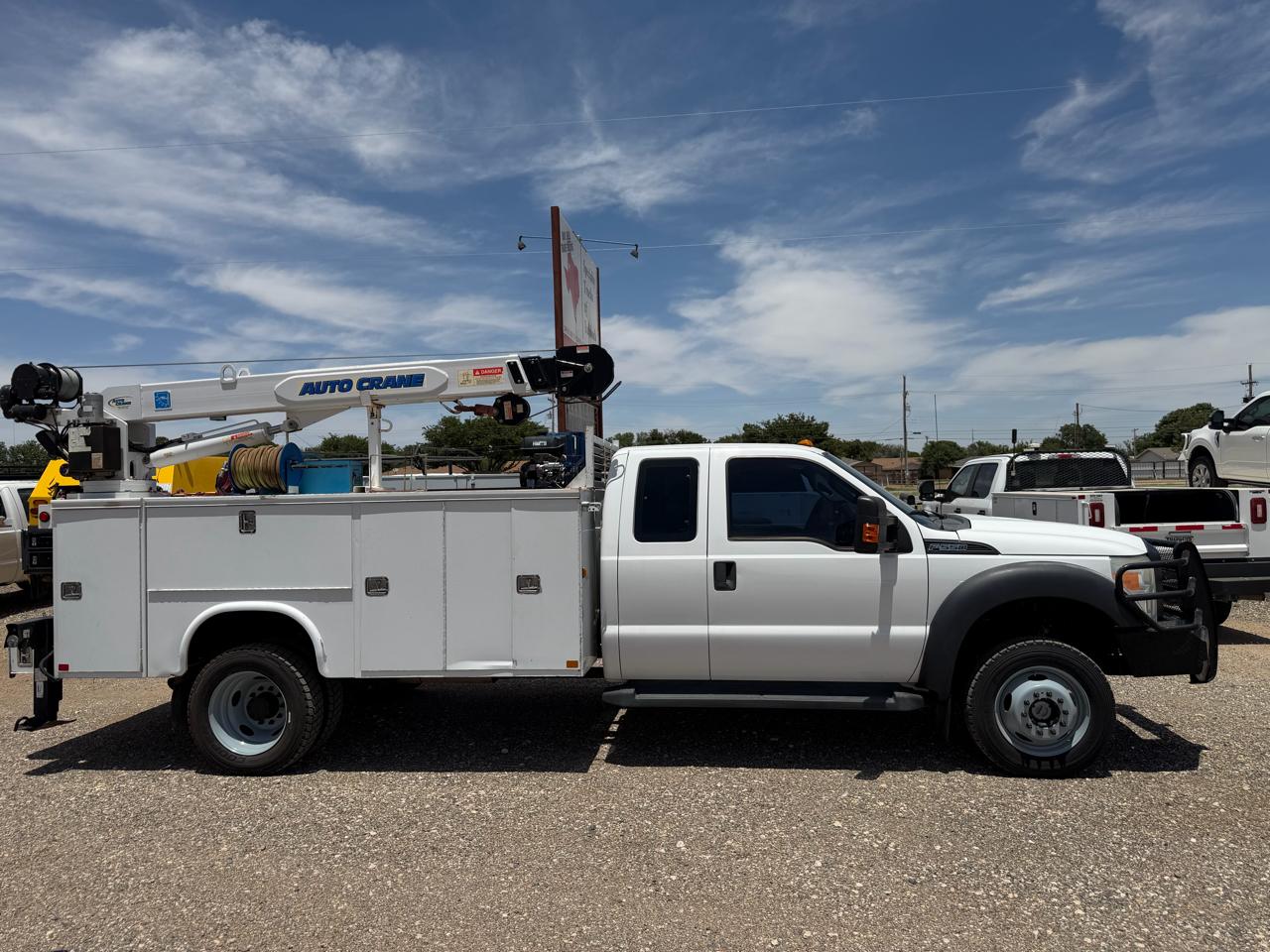 Ford F-550 SuperCab DRW 4WD 2015