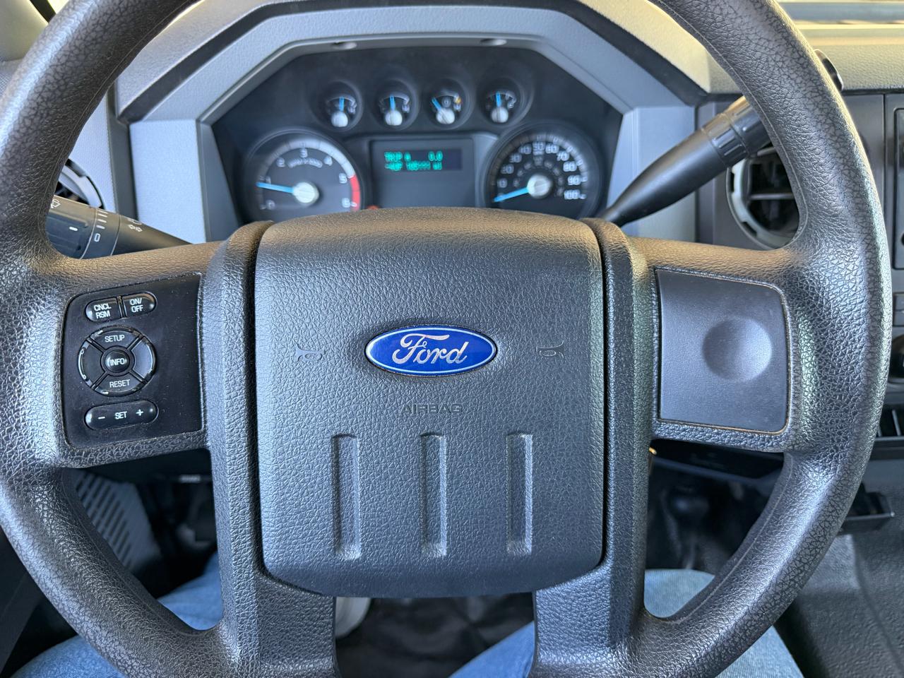 Ford F-550 SuperCab DRW 4WD 2015