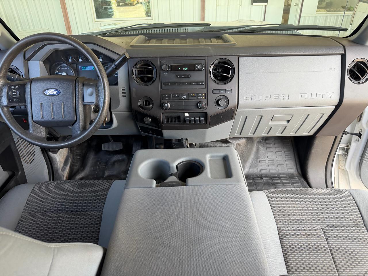 Ford F-550 SuperCab DRW 4WD 2015