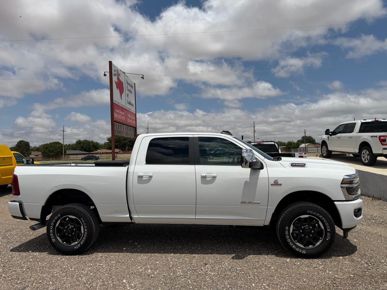 RAM 2500 Laramie Crew Cab 4WD 2026