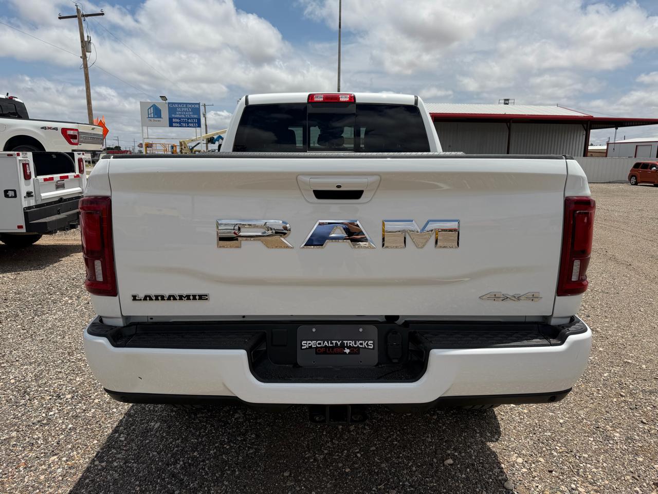 RAM 2500 Laramie Crew Cab 4WD 2026