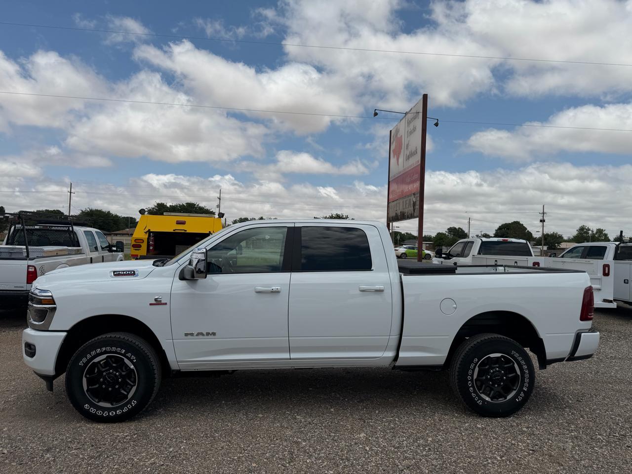 RAM 2500 Laramie Crew Cab 4WD 2026