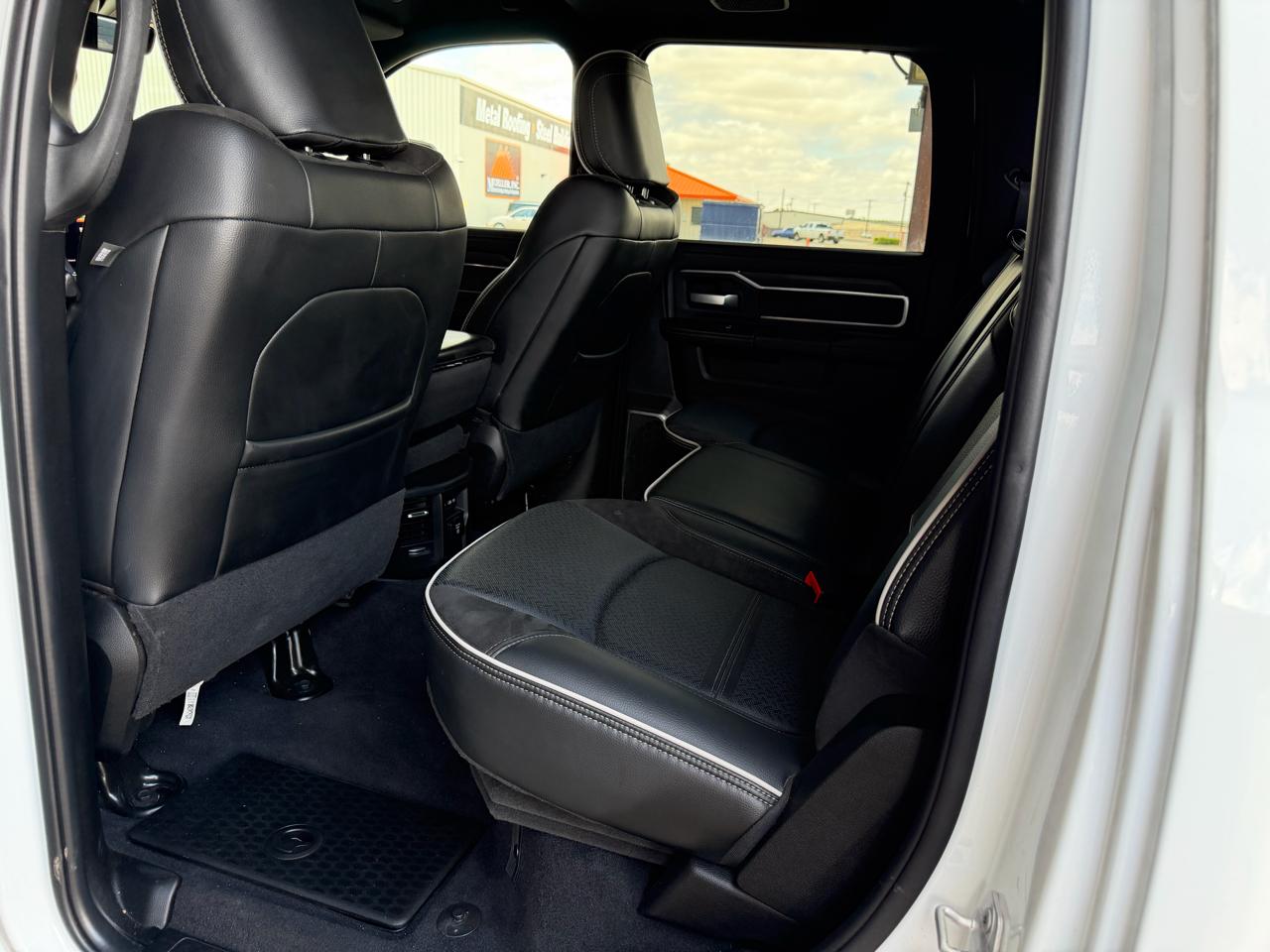 RAM 2500 Laramie Crew Cab 4WD 2026