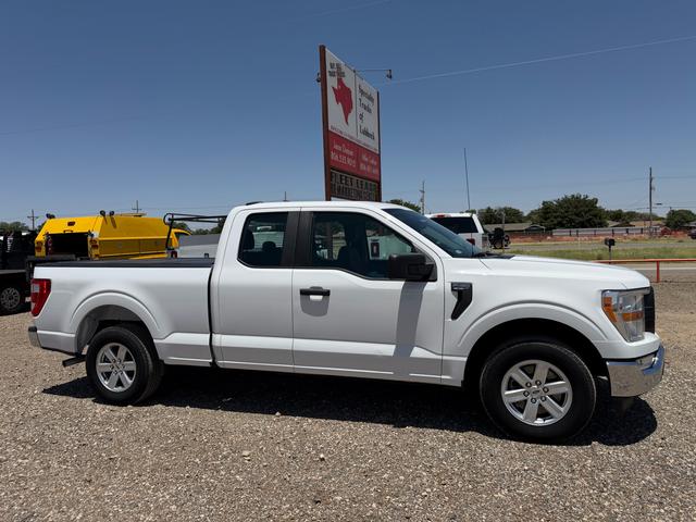 White 2022 Ford F-150 Pickup Truck 4X2 Automatic