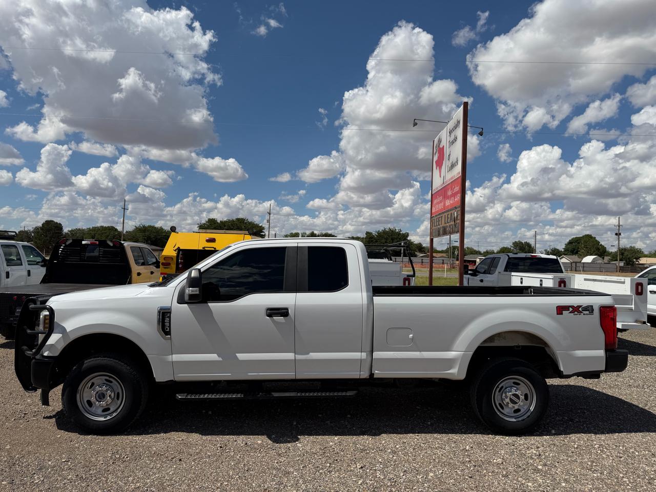 Ford F-250 SD XL SuperCab Long Bed 4WD 2019