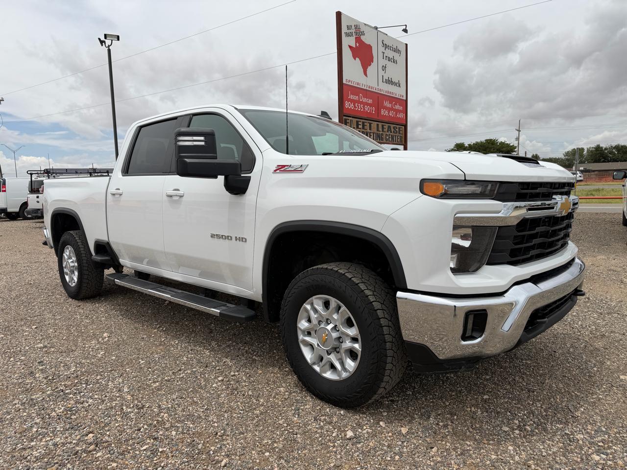 Chevrolet Silverado 2500HD LT Crew Cab Short Box 4WD 2025