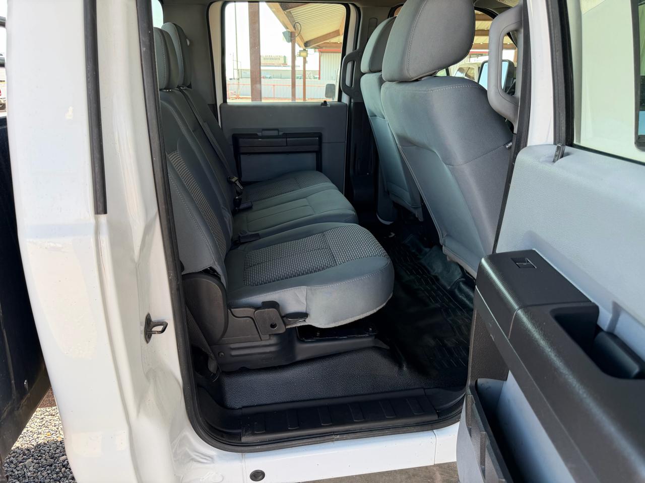 Ford F-550 Crew Cab DRW 4WD 2012