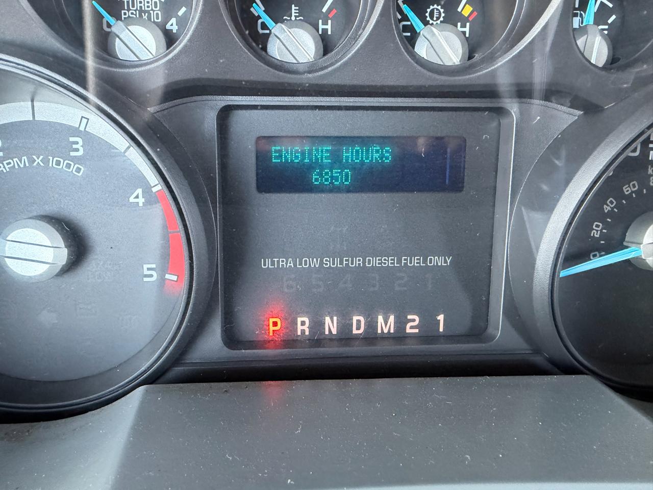 Ford F-550 Crew Cab DRW 4WD 2012