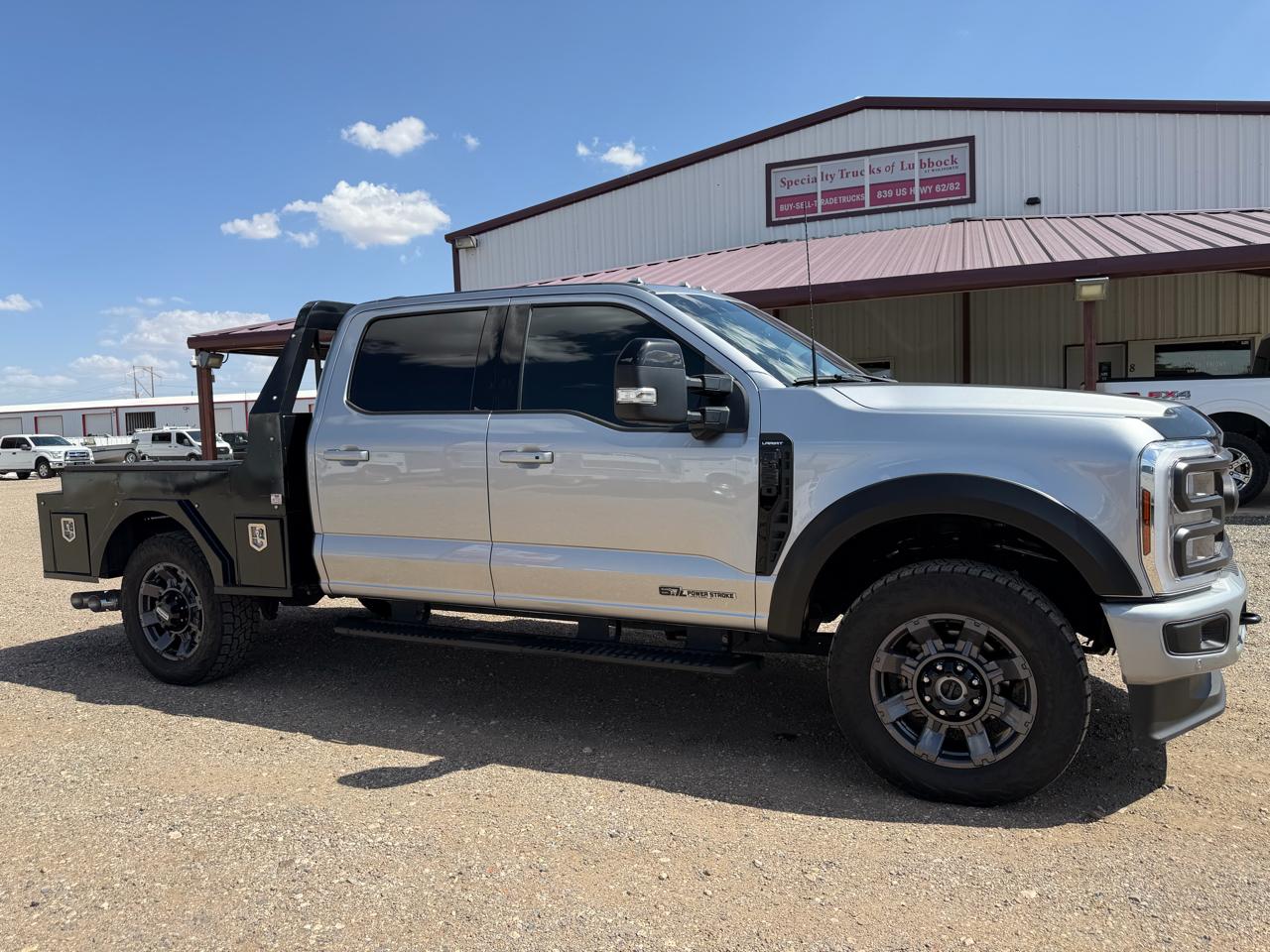 Ford F-250 SD Lariat Crew Cab 4WD 2024