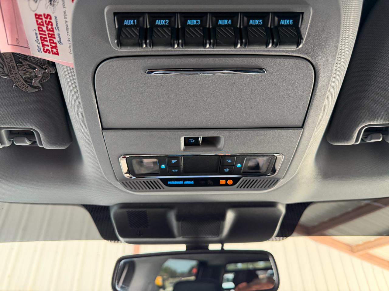 Ford F-250 SD Lariat Crew Cab 4WD 2024
