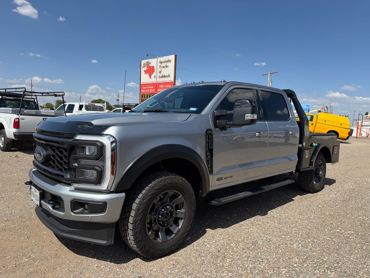 Ford F-250 SD Lariat Crew Cab 4WD 2024