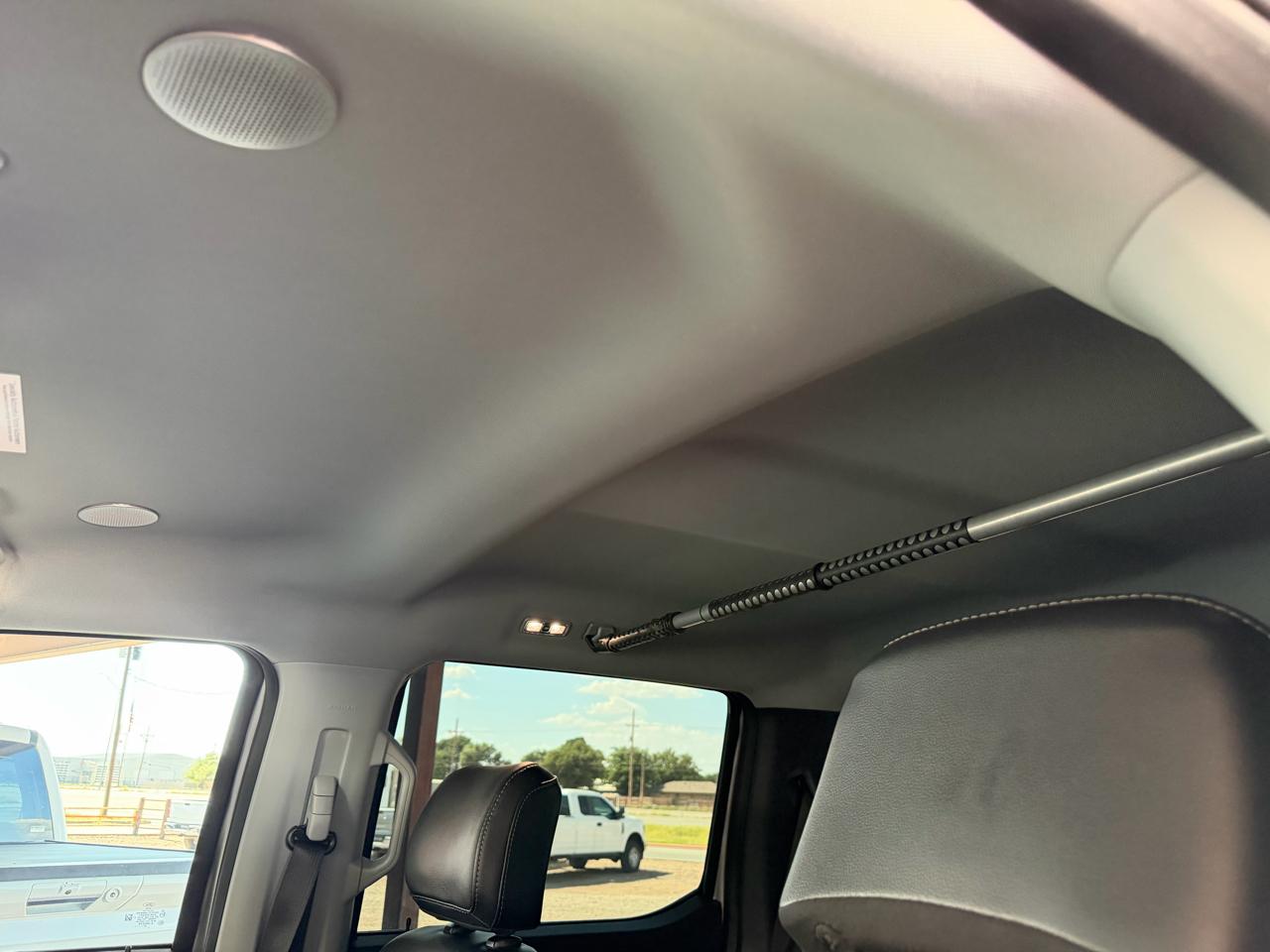 Ford F-250 SD Lariat Crew Cab 4WD 2024