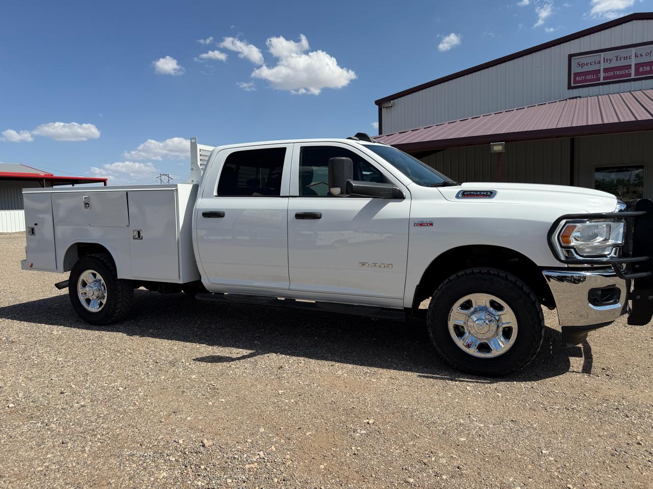 RAM 2500 Tradesman Crew Cab LWB 4WD 2022