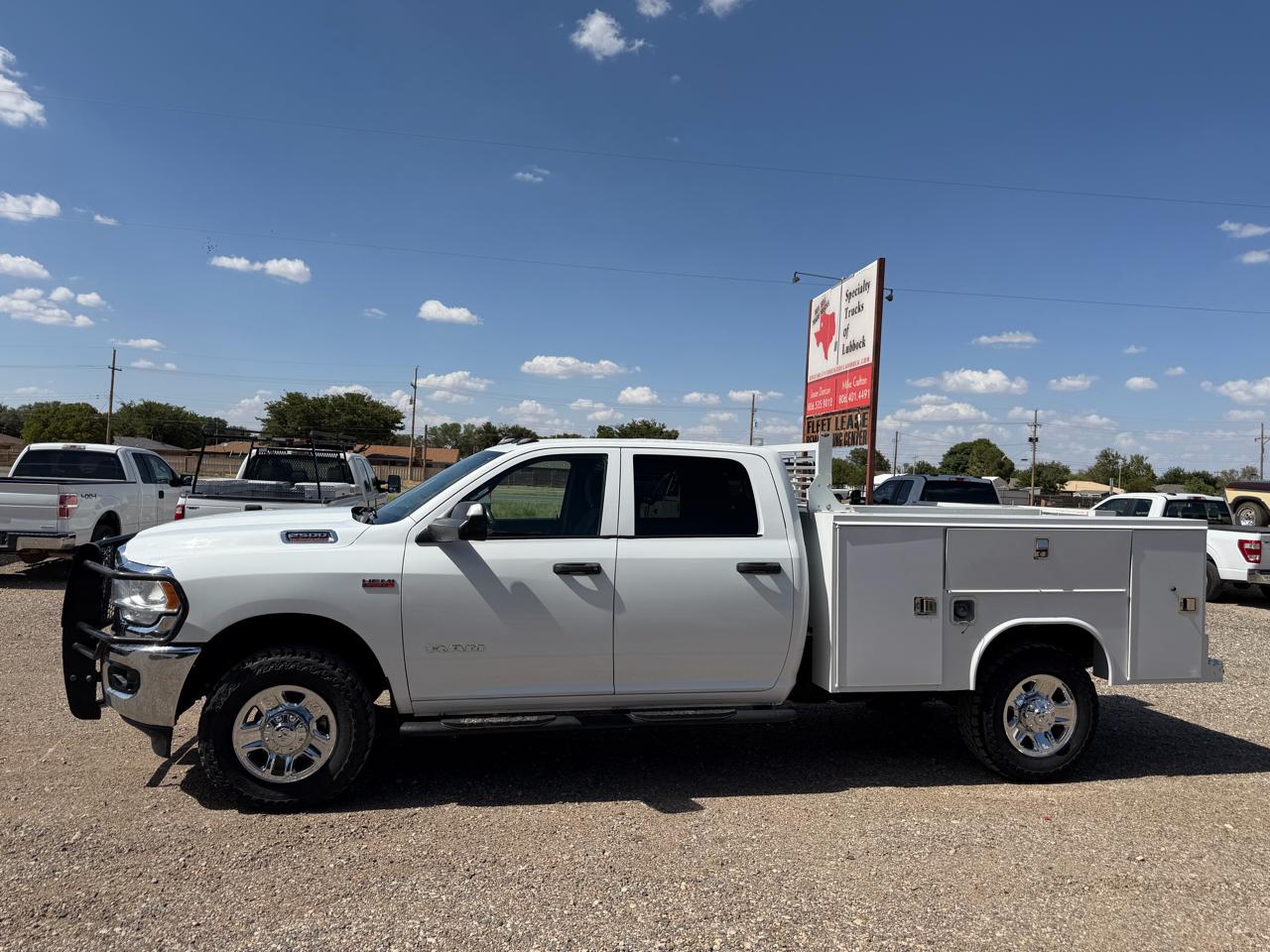 RAM 2500 Tradesman Crew Cab LWB 4WD 2022