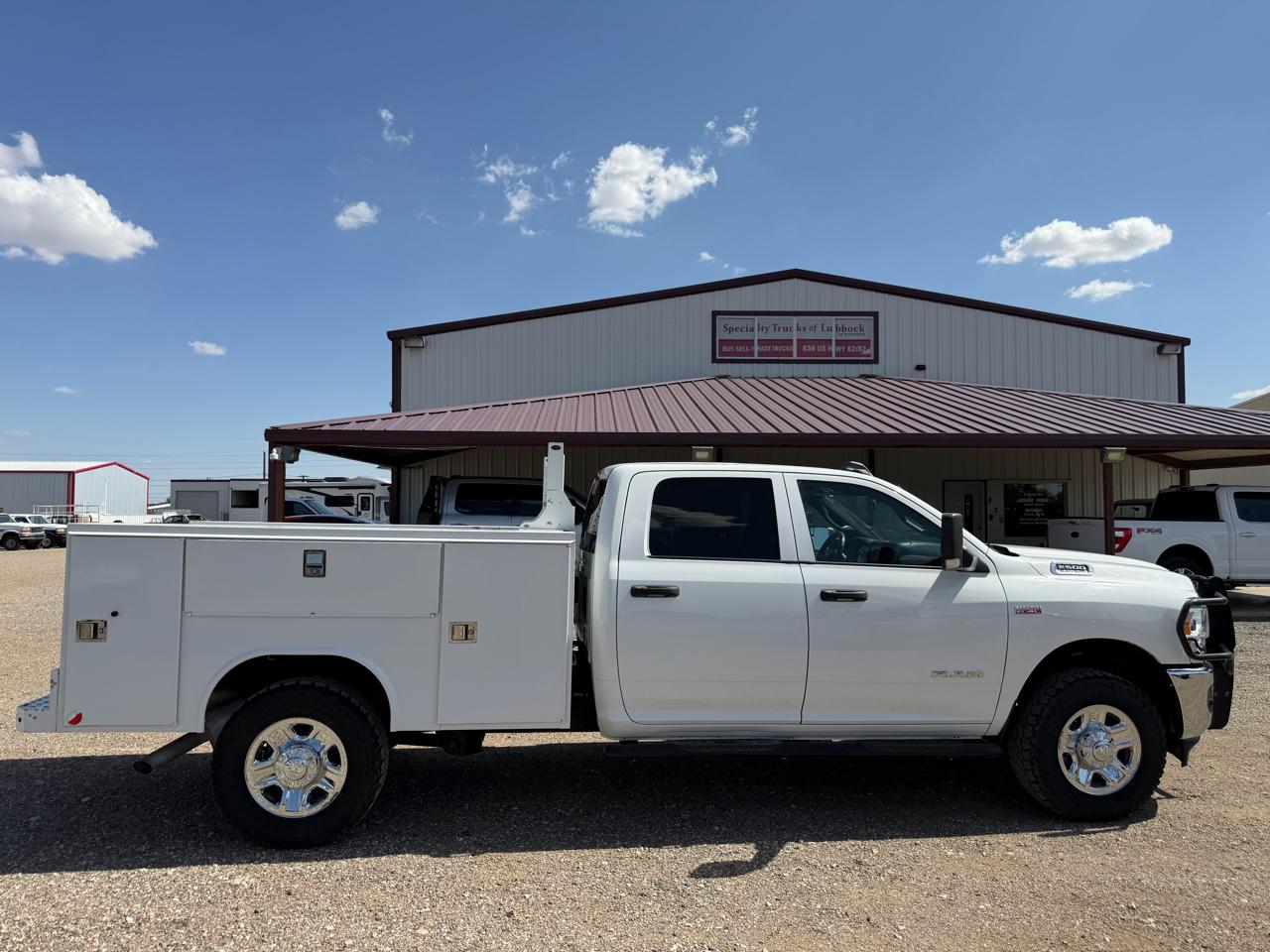 RAM 2500 Tradesman Crew Cab LWB 4WD 2022