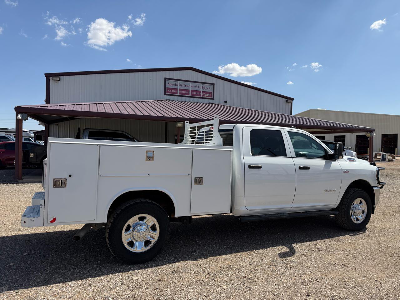 RAM 2500 Tradesman Crew Cab LWB 4WD 2022