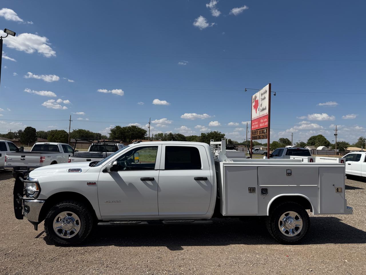 RAM 2500 Tradesman Crew Cab LWB 4WD 2022