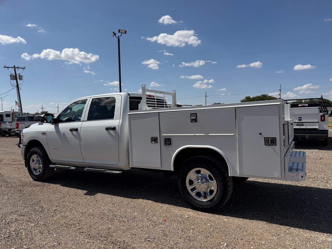 RAM 2500 Tradesman Crew Cab LWB 4WD 2022