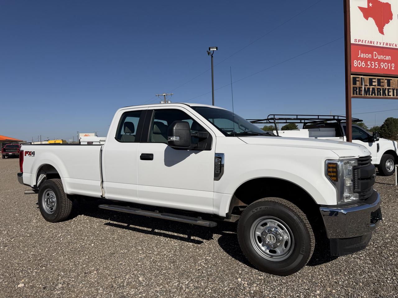 Ford F-250 SD XL SuperCab Long Bed 4WD 2018