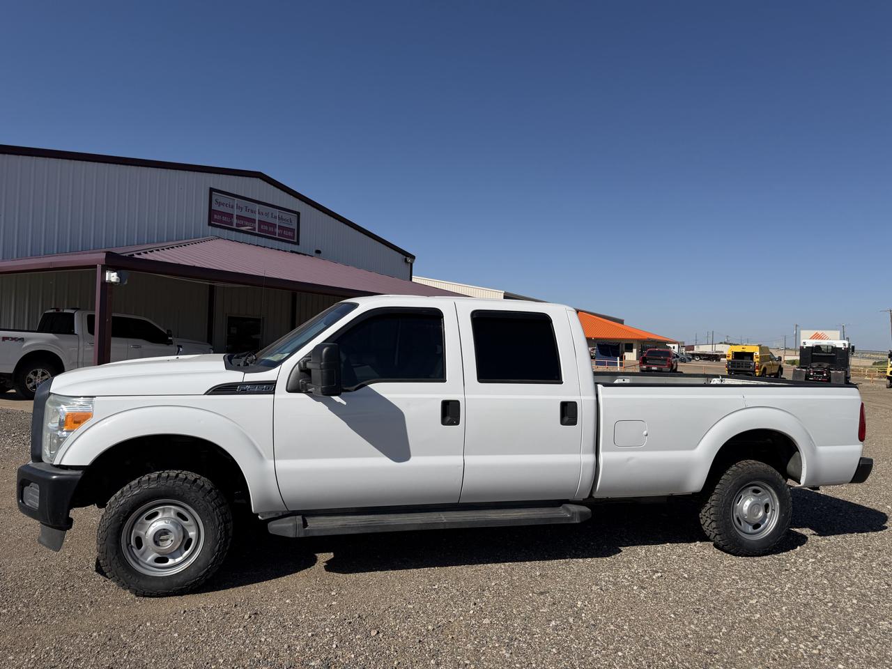 Ford F-250 SD XL Crew Cab Long Bed 4WD 2016