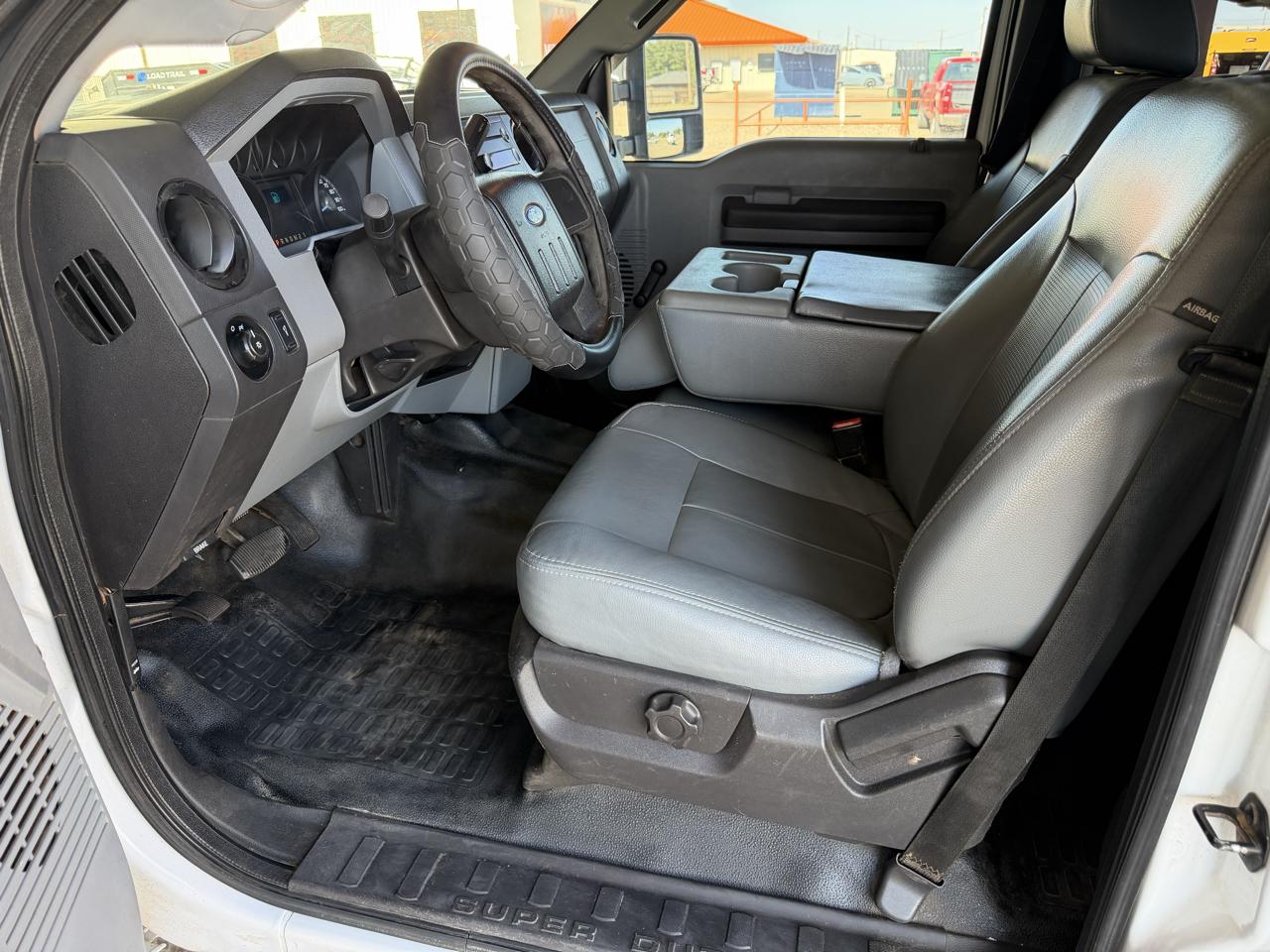 Ford F-250 SD XL Crew Cab Long Bed 4WD 2016
