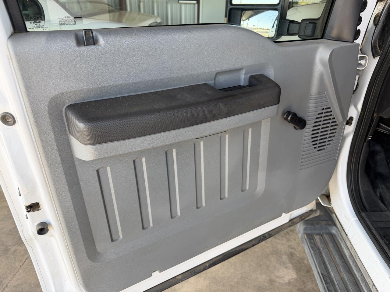 Ford F-250 SD XL Crew Cab Long Bed 4WD 2016