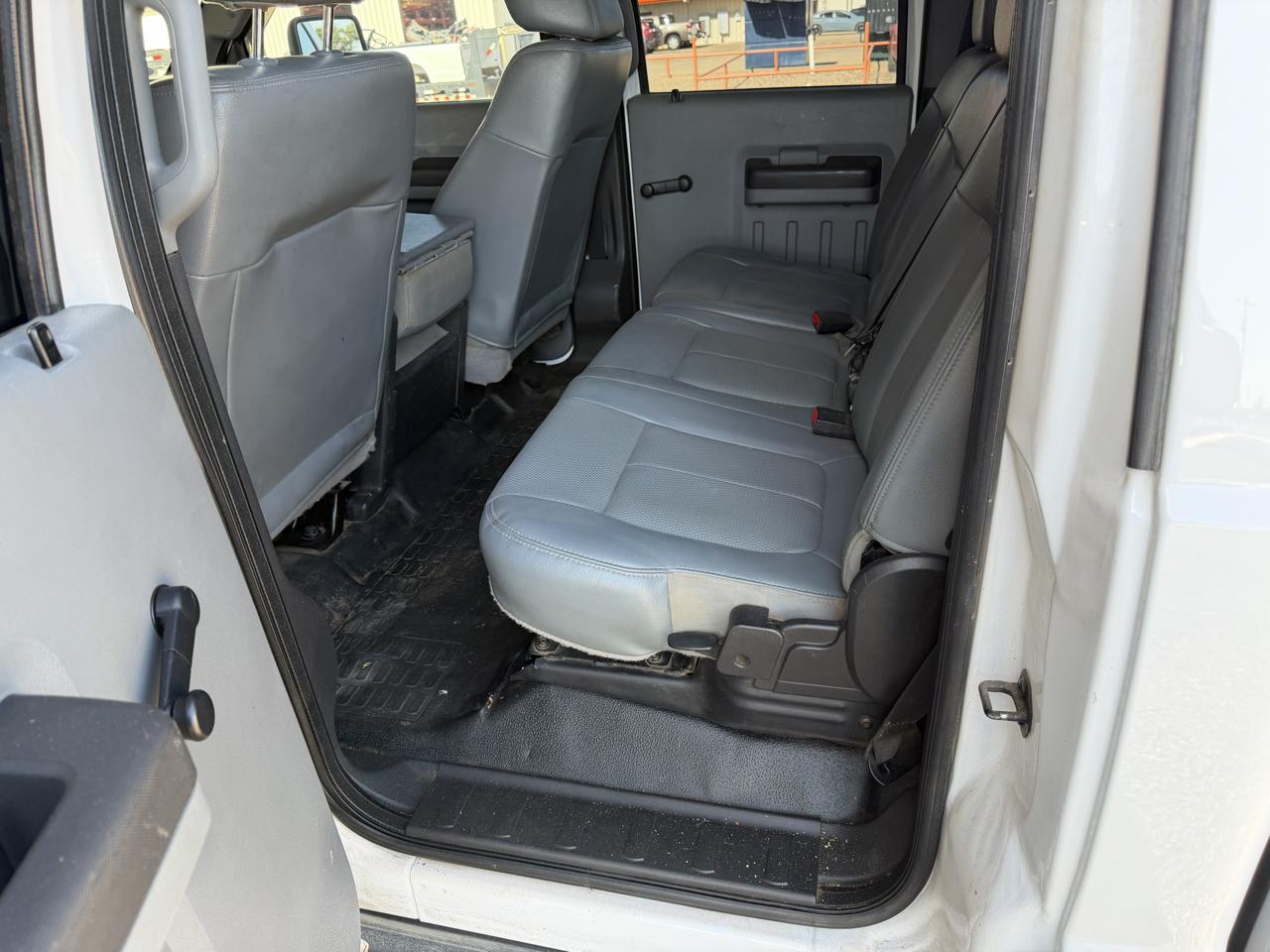 Ford F-250 SD XL Crew Cab Long Bed 4WD 2016