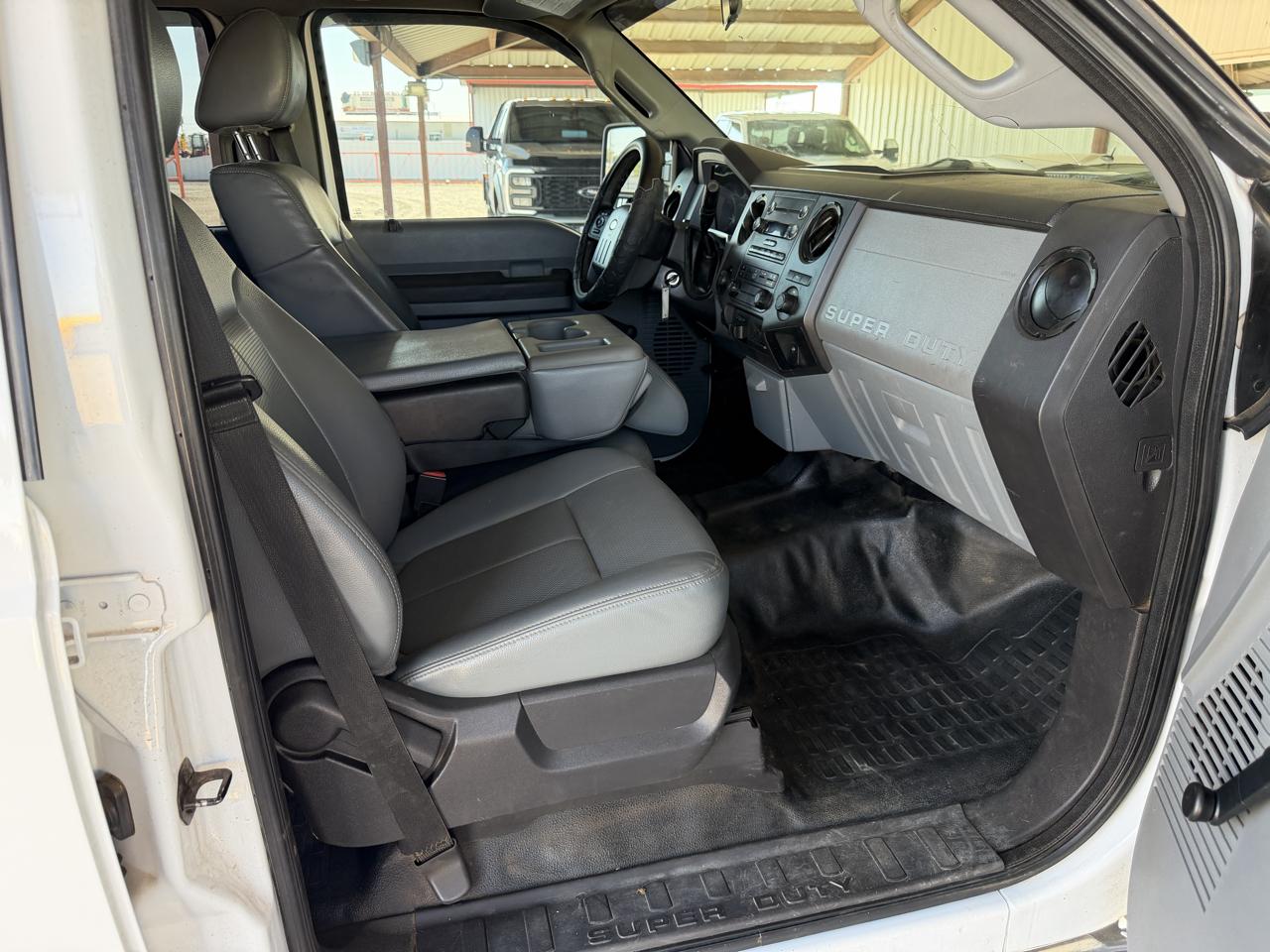 Ford F-250 SD XL Crew Cab Long Bed 4WD 2016