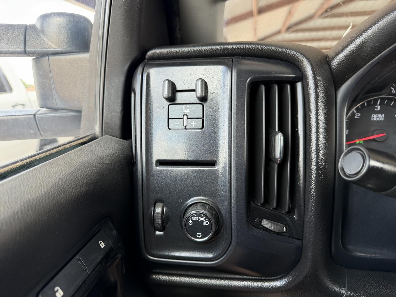 Chevrolet Silverado 3500HD Work Truck Long Box 2WD 2015