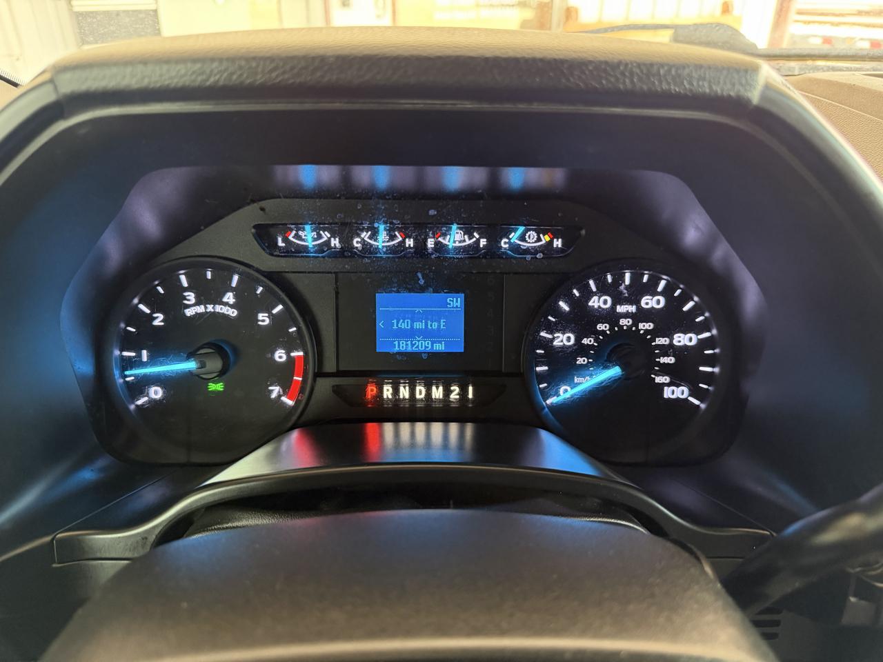 Ford F-250 SD XL SuperCab Long Bed 4WD 2019