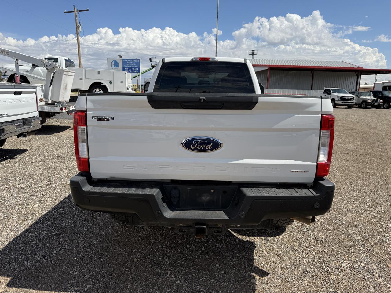 Ford F-250 SD XL SuperCab Long Bed 4WD 2019