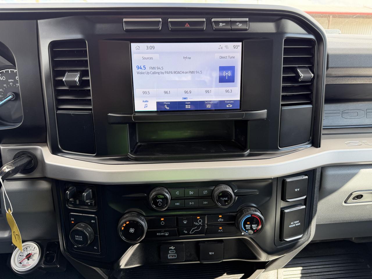 Ford F-250 SD XL Crew Cab Long Bed 4WD 2023