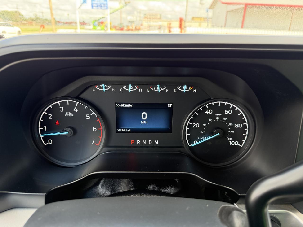 Ford F-250 SD XL Crew Cab Long Bed 4WD 2023