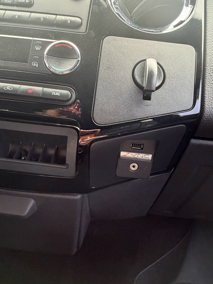 Ford Super Duty F-250 SRW 4WD Crew Cab 156" Harley-Davidson 2009