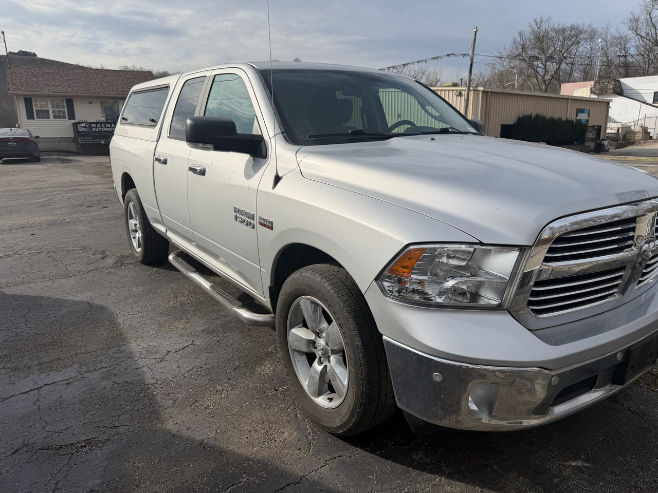 RAM 1500 Big Horn 4x4 Quad Cab 6'4" Box 2018