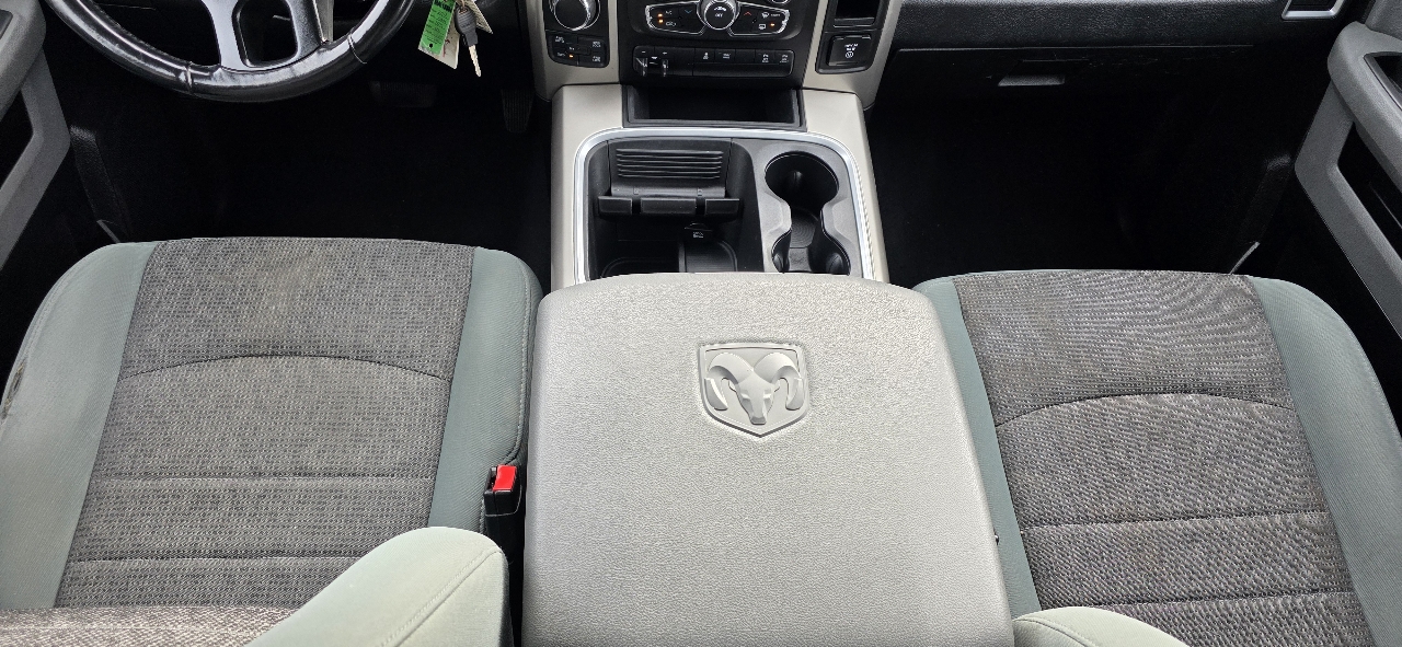 RAM 1500 Big Horn 4x4 Quad Cab 6'4" Box 2018