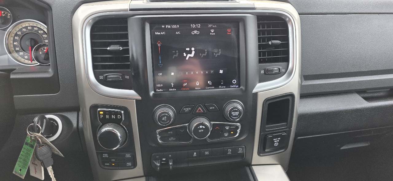 RAM 1500 Big Horn 4x4 Quad Cab 6'4" Box 2018