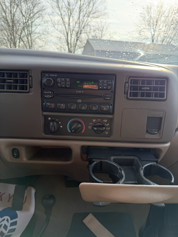 Ford Super Duty F-350 SRW Crew Cab 156" Harley-Davidson 4WD 2004