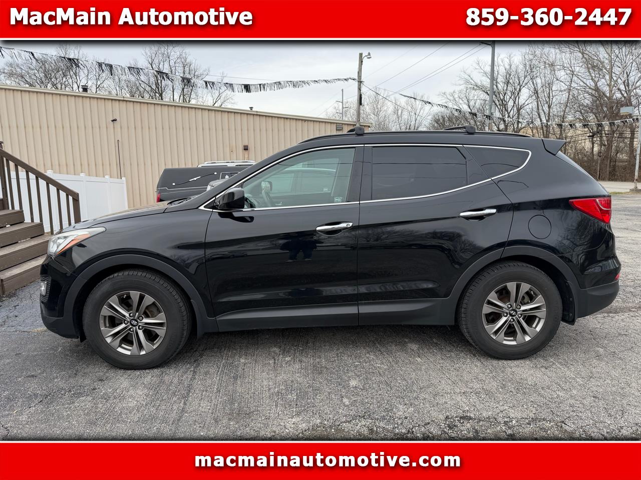 2015 Hyundai Santa Fe Base's photo