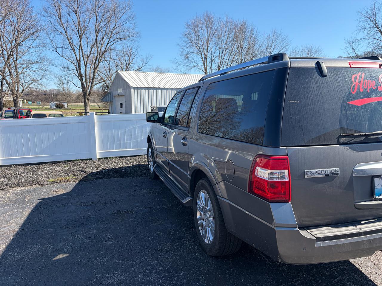 Ford Expedition EL 4WD 4dr Limited 2011