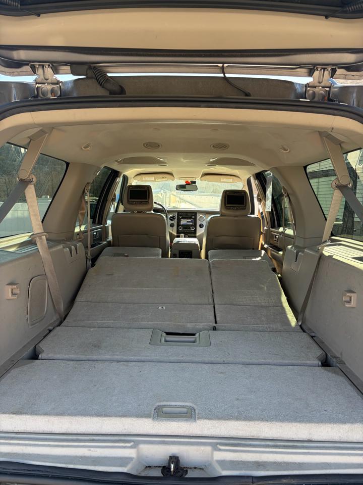 Ford Expedition EL 4WD 4dr Limited 2011