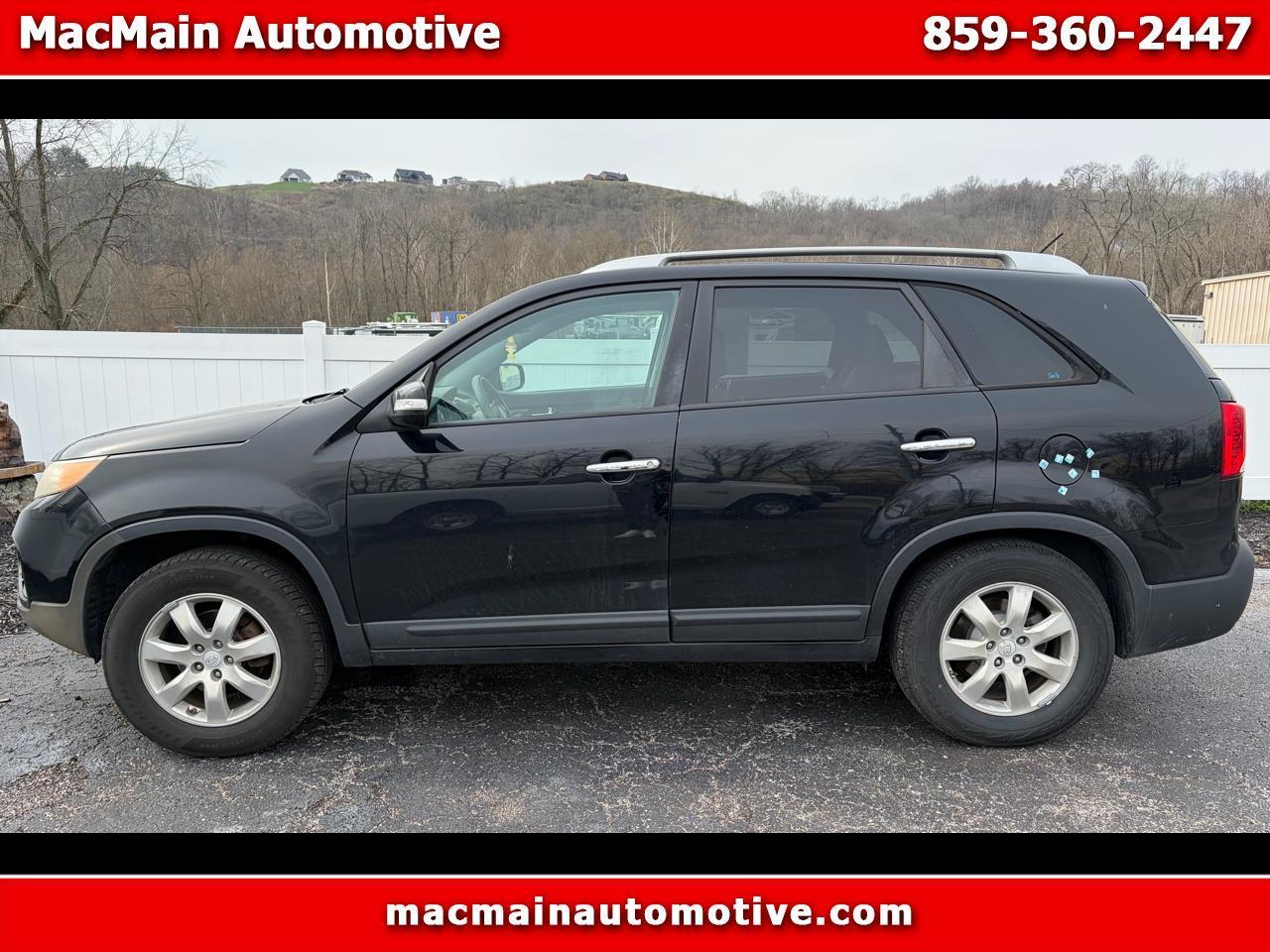 Kia Sorento 2WD 4dr I4 LX 2011