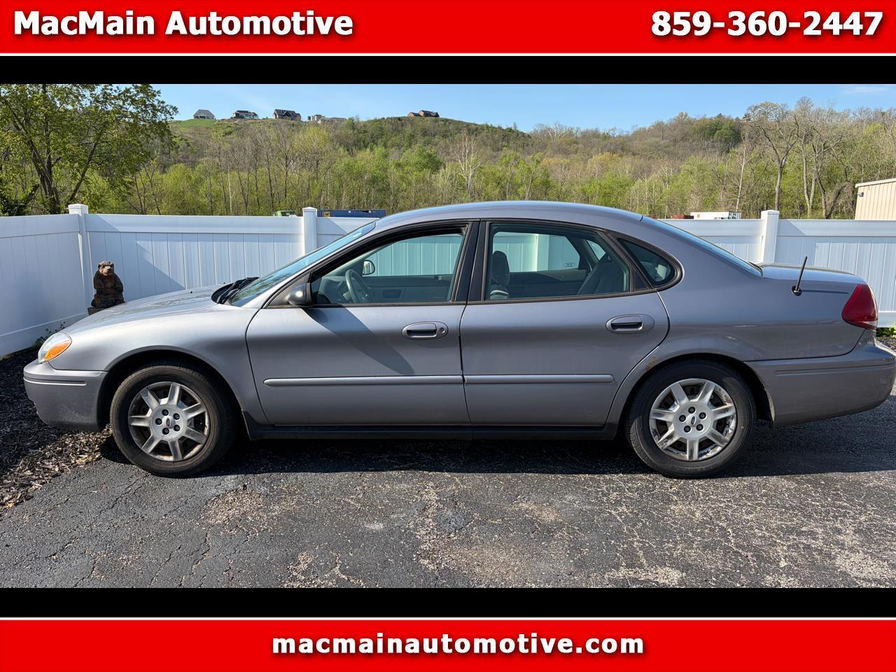 Ford Taurus 4dr Sdn SE 2007