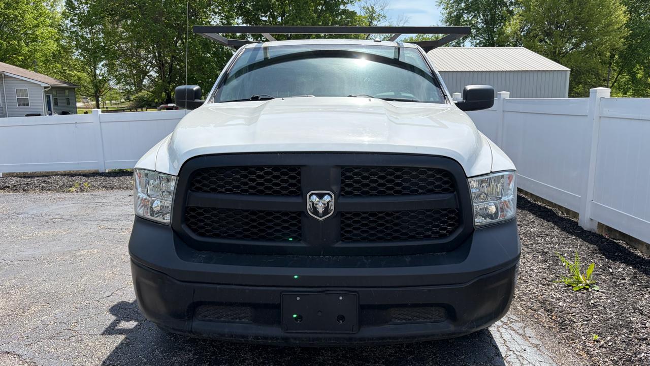 RAM 1500 Classic Tradesman 4x2 Reg Cab 8' Box 2022