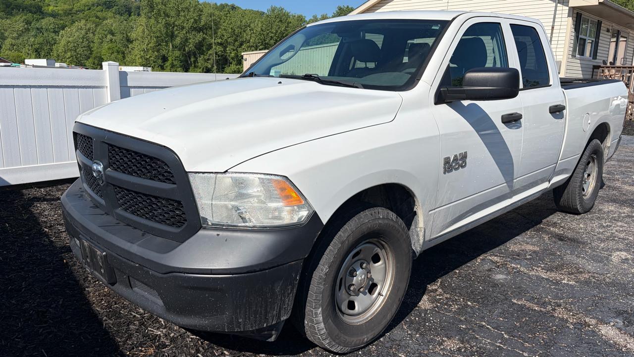 RAM 1500 Tradesman 4x2 Quad Cab 6'4" Box 2018