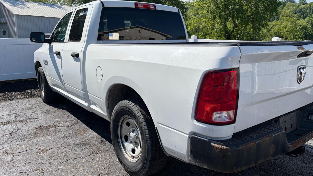 RAM 1500 Tradesman 4x2 Quad Cab 6'4" Box 2018